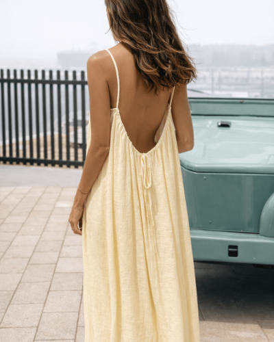 Mila - Langes Kleid mit freiem Rücken